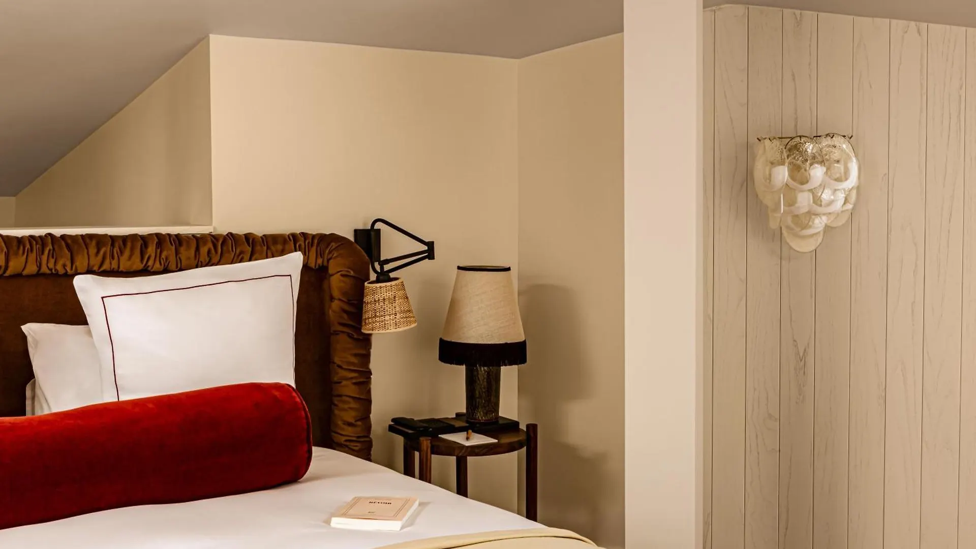 Hotel Chateau Des Fleurs - Champs-elysees 5*