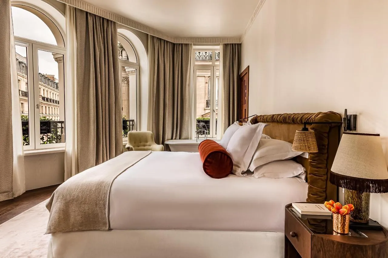 Chateau Des Fleurs - Champs-elysees Hotel 5*