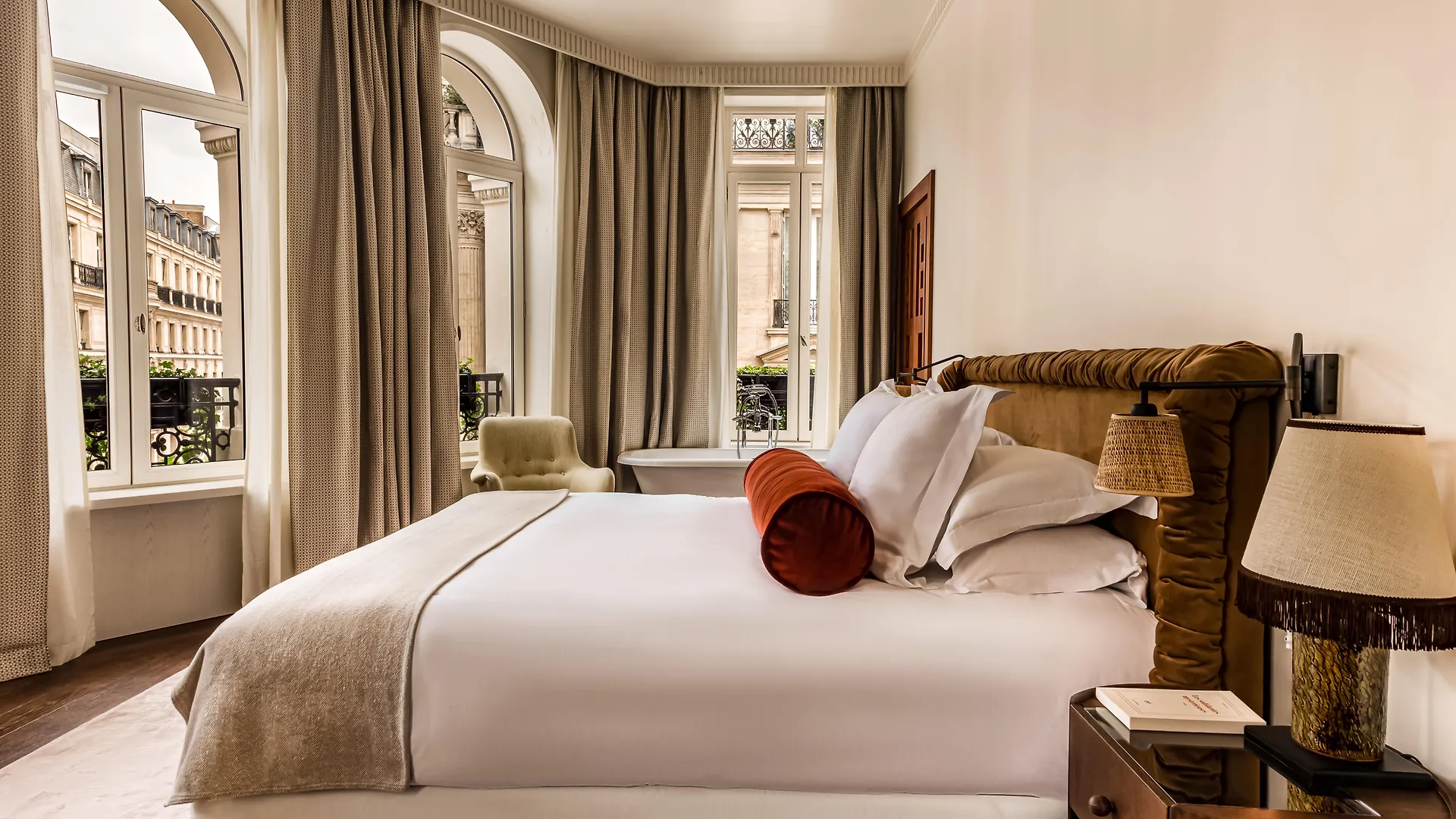 Chateau Des Fleurs - Champs-elysees Hotel 5*